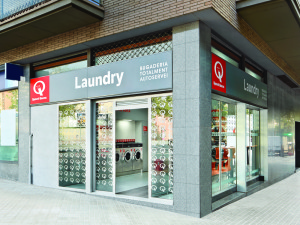 Speed Queen self-service laundry business in Italy